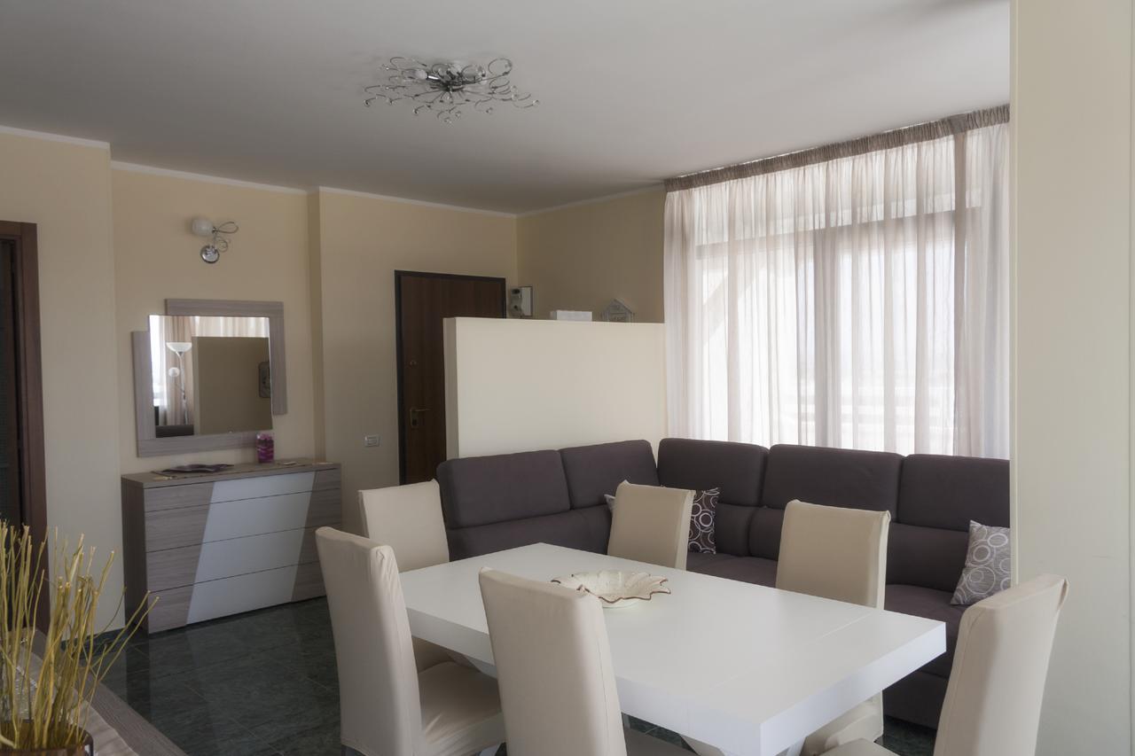 Appartement Attico Saker à Racale Extérieur photo